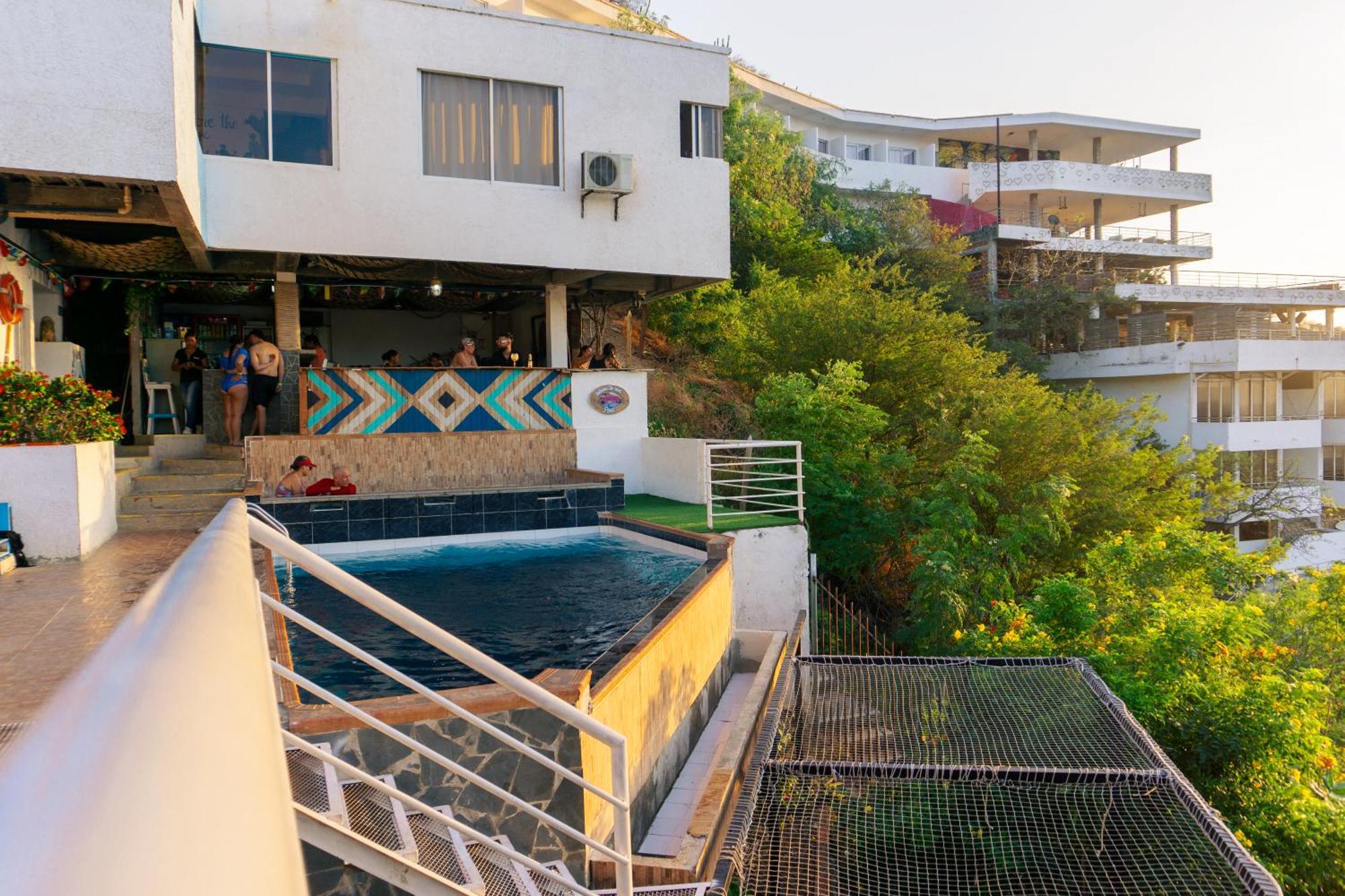 Casa Babel Taganga Hotel ซันตามาร์ตา ภายนอก รูปภาพ
