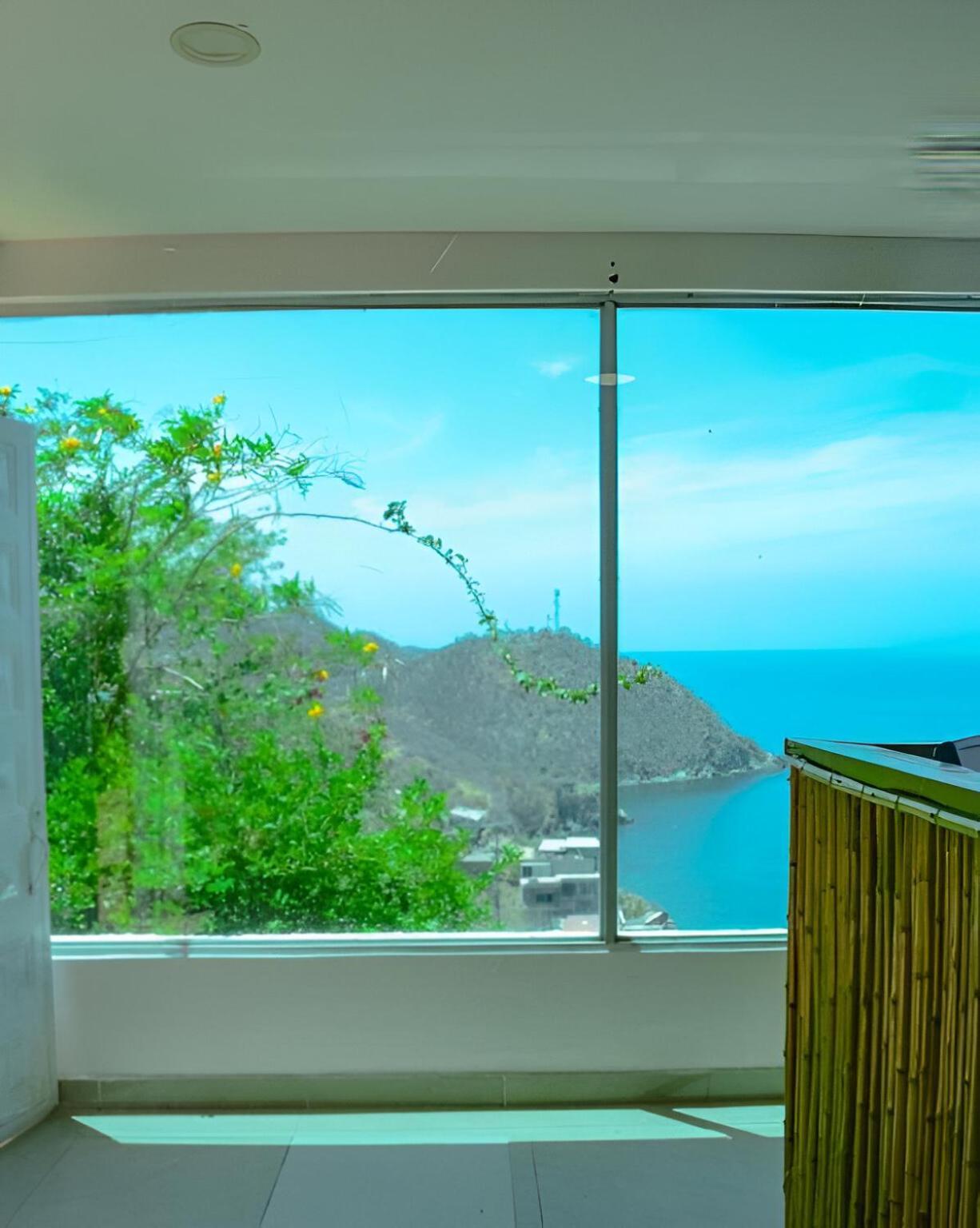 Casa Babel Taganga Hotel ซันตามาร์ตา ภายนอก รูปภาพ