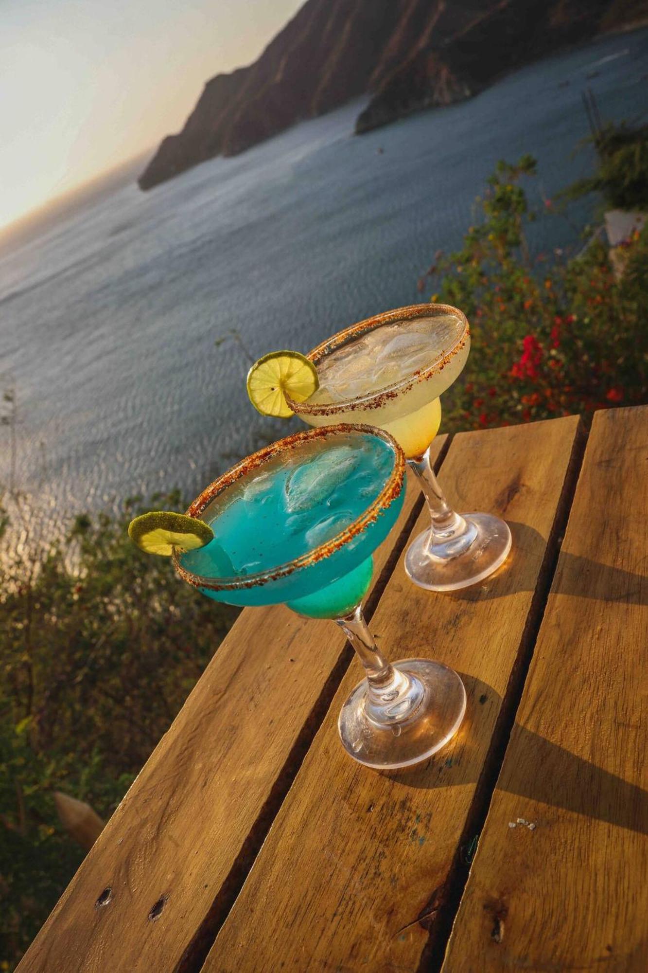Casa Babel Taganga Hotel ซันตามาร์ตา ภายนอก รูปภาพ