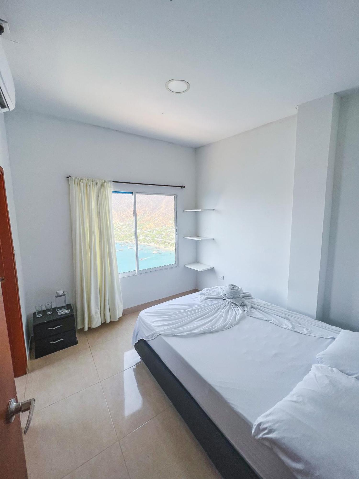 Casa Babel Taganga Hotel ซันตามาร์ตา ภายนอก รูปภาพ